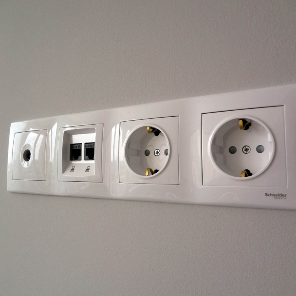 Установка розетки